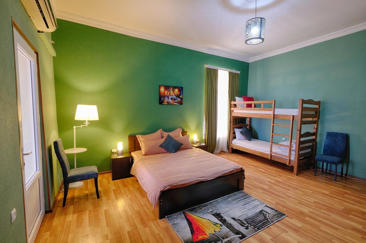 Euphoria Inn Tbilisi Buitenkant foto